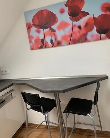 Zentrales Dachgeschossapartment In Leichligen 莱希林根 外观 照片